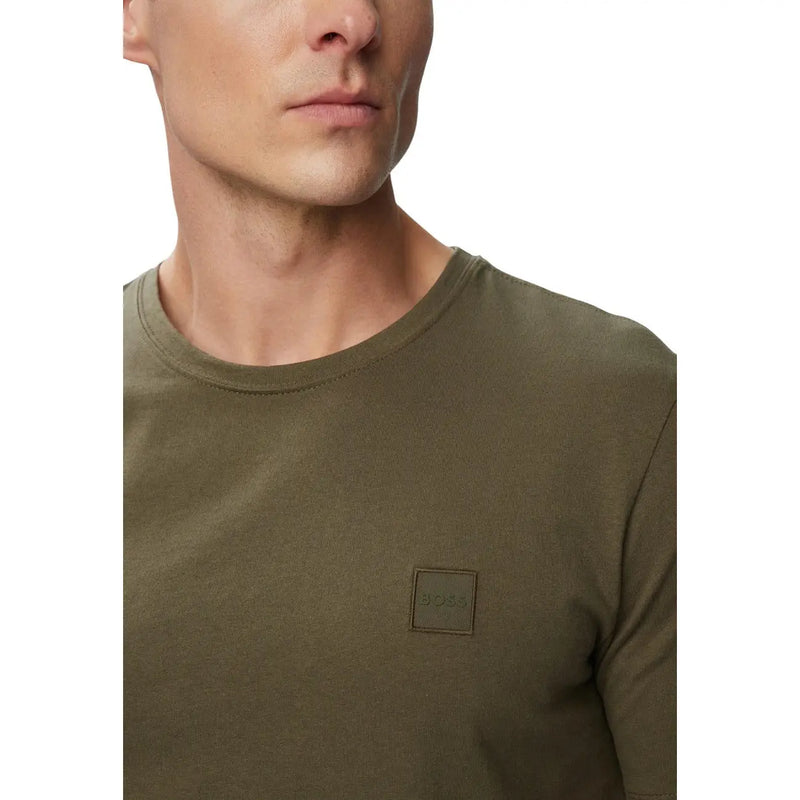 Boss Herren-T-Shirt aus grüner Baumwolle mit Rundhalsausschnitt und dezenter olivgrüner Stickerei Hugo Boss-Logo-Aufnäher auf der Brust