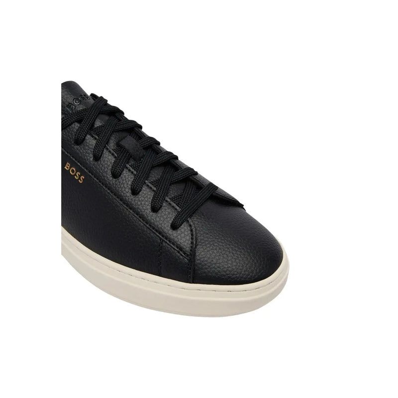 Schwarze Boss Herren-Sneaker aus Leder mit Schnürung, strukturiertem Obermaterial und weißer Gummisohle für sportliche Aktivitäten