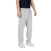 Boss men trousers in light gray slim fit featuring a modern design with subtle side pockets for formal wear