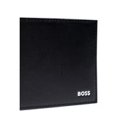 Schwarze Herren-Ledergeldbörse von Boss mit weißem, in der Ecke gesticktem Boss-Logo, Maße: 11 x 9 x 1,5 cm