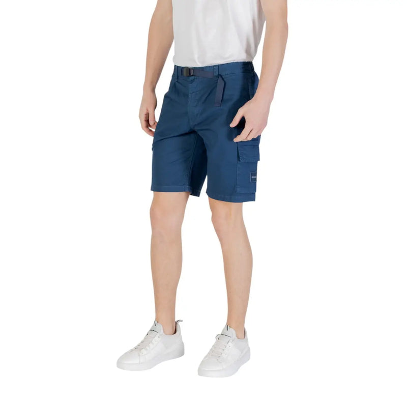 Boss Shorts 50534196 Cargoshorts für Herren in Marineblau mit mehreren Taschen und Gürtel, Vorderansicht