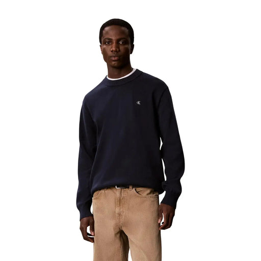 Calvin Klein Jeans Baumwollpullover für Herren in Marineblau mit weißem Besatz und kleinem Logo auf der Brust, Vorderansicht
