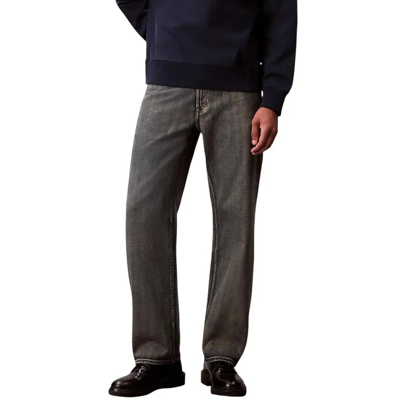 Calvin Klein Herrenjeans, beigefarbene Baumwollmischung, Reißverschluss, dunkelgrauer Denim, gerader Beinschnitt und klassische Nähte