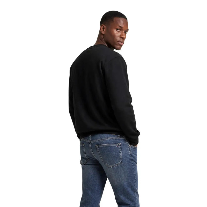Calvin Klein Jeans Herren-Sweatshirt aus schwarzer Baumwolle mit langen Ärmeln und Rundhalsausschnitt, Vorderansicht