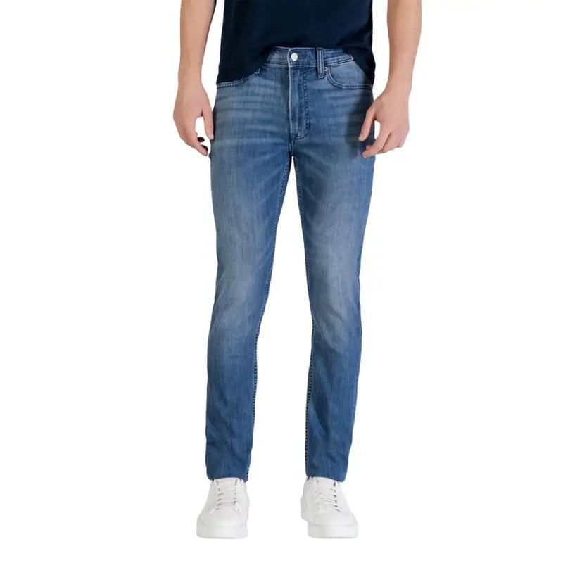 Calvin Klein Jeans Herren-Jeans aus blauem Baumwoll-Denim in schmaler Passform mit verwaschener Optik für einen stylischen Freizeitlook