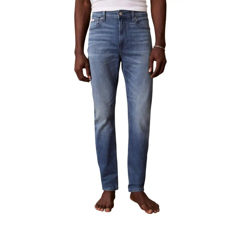 Calvin Klein Jeans Herren-Jeans aus blauem Baumwoll-Denim, schmale Passform, verwaschener Optik und klassischem Fünf-Taschen-Design
