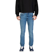 Calvin Klein Herrenjeans aus blauem Denim mit Reißverschlusstasche, Modell LV04RB719G, mit klassischem geradem Bein und dezenter Waschung