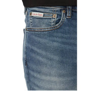 Rückseite von blau Calvin Klein Herren-Stretch-Jeans aus Baumwollmischgewebe mit weißem Markenetikett