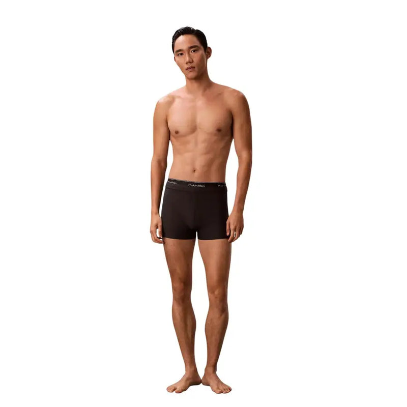 Schwarz Calvin Klein Jeans Herren-Badehose mit doppeltem Bund und dezentem Gummibund in elegantem Design