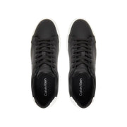 Calvin Klein Jeans Herren-Sneaker aus Leder, schwarz mit weißen Gummisohlen und schwarzen Schnürsenkeln, Modell YM0YM01344