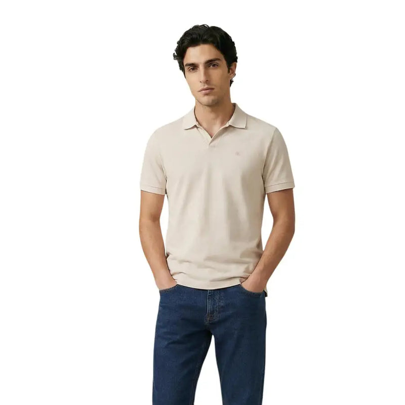 Beigefarbenes Kurzarm-Poloshirt mit dezent gesticktem Logo aus Baumwolle für Herren von Calvin Klein Jeans Größe L