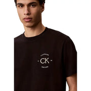 Schwarz Calvin Klein Jeans Baumwolle t-shirt mit cremefarbenem, gesticktem ck und 1968 New York Logo, Rundhalsausschnitt, Größe S