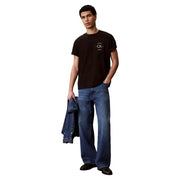 Calvin Klein Jeans Schwarzes Herren-T-Shirt aus Baumwolle mit weißem, kreisförmigem Logo auf der Brust und Rundhalsausschnitt
