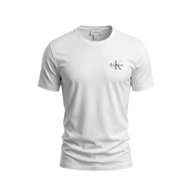 Weiß Calvin Klein Jeans Herren Kurzarm t-shirt mit dezentem grauen Logo auf der linken Brustseite aus weichem Baumwollmaterial