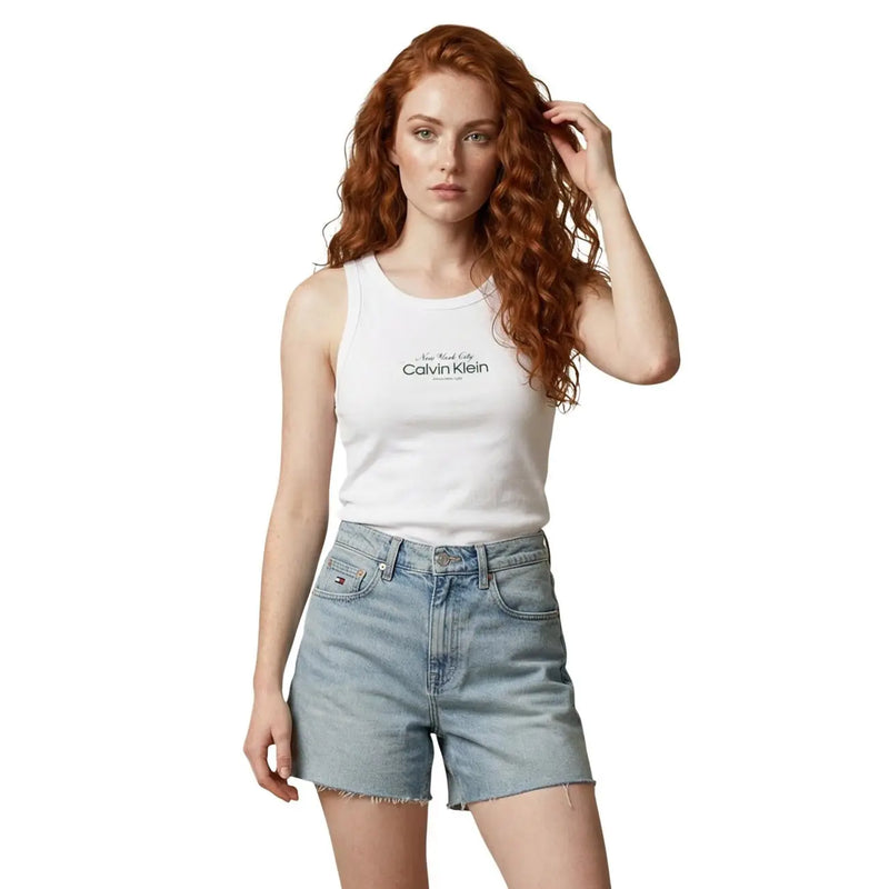 Weißes Calvin Klein Tanktop top mit schwarzem Logo und klassischer Passform, perfekt für Freizeitkleidung