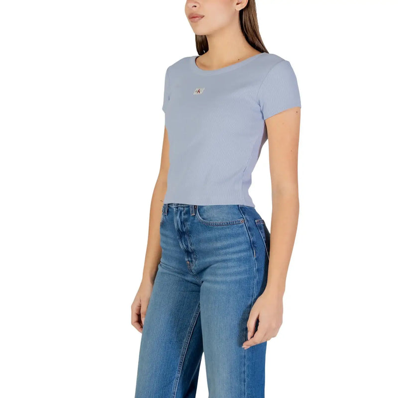 Hellblaue Baumwolle Calvin Klein Jeans kurzes Damen-Crop-Top t-shirt mit Rundhalsausschnitt und kleiner Logostickerei auf der Brust