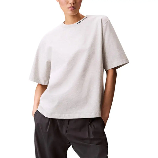 Calvin Klein Jeans women grey oversized short-sleeved t-shirt with subtle black logo embroidered near neckline