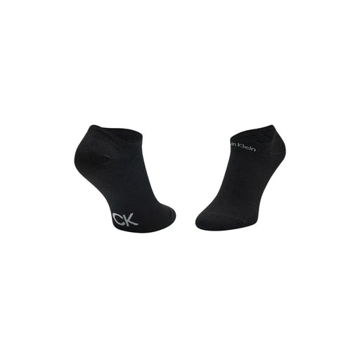Schwarz Calvin Klein Knöchelsocken mit dezentem weißen Logo, die dazu passen Calvin Klein Jeans Damenunterwäsche aus schwarzer Stretchspitze