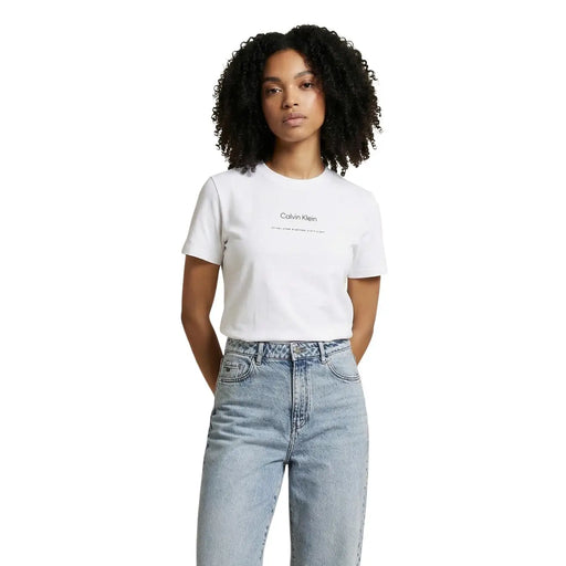 Calvin Klein Jeans Weißes Damen-T-Shirt aus Baumwolle mit Rundhalsausschnitt und minimalistischem Logodruck auf der Brust