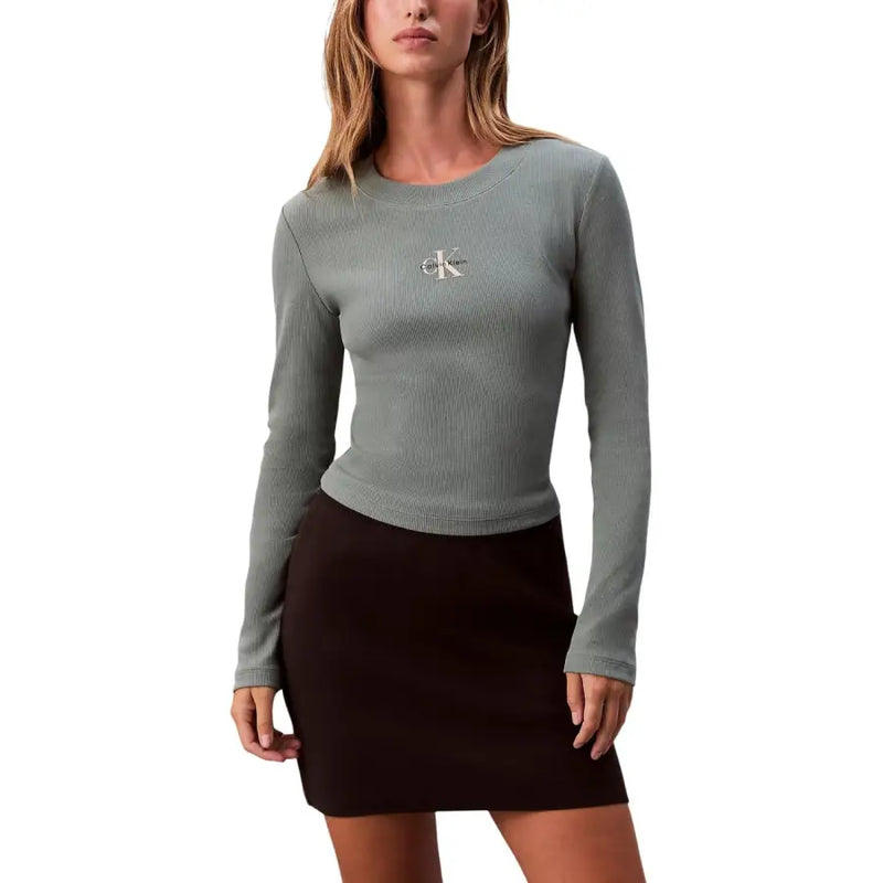 Calvin Klein Olivgrünes, geripptes Langarmshirt aus Bio-Baumwolle t-shirt