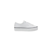 Calvin Klein Jeans women’s white leather platform sneaker with black trim and a sleek minimalist design