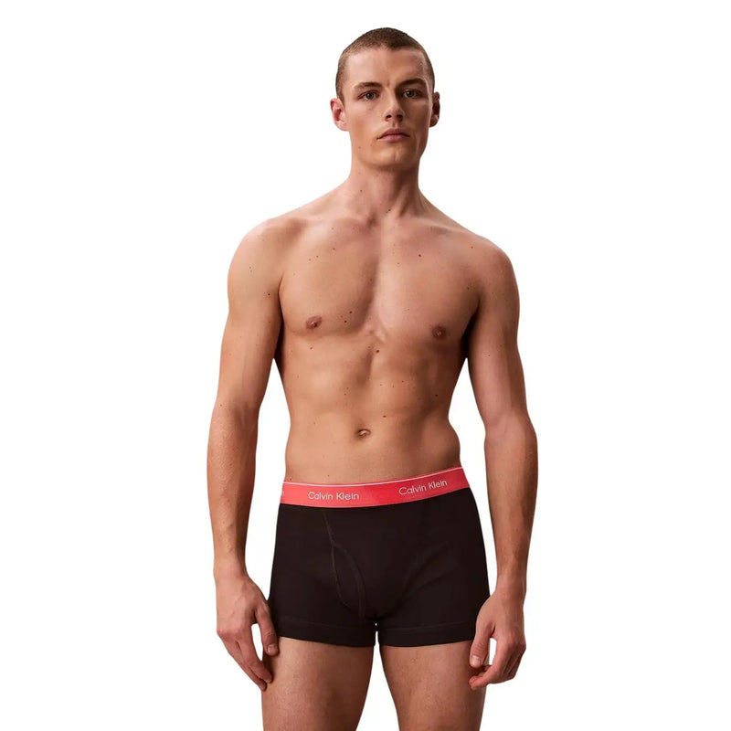 Calvin Klein Schwarze Herren-Boxershorts aus Baumwolle mit rotem Bund und weißem Markenlogo im 3er-Pack