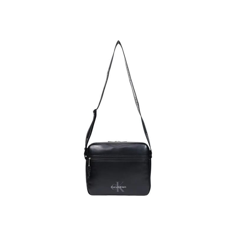 Calvin Klein Schwarze Herren-Laptoptasche mit auffälligem Logo, elegantem minimalistischem Design und charakteristischem Logo auf der Vorderseite