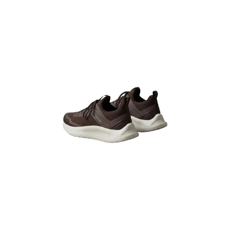 Braune Skechers-Sportschuhe für Herren mit weißer Gummisohle und Mesh-Obermaterial aus 100 % Polyester, Schnürdesign