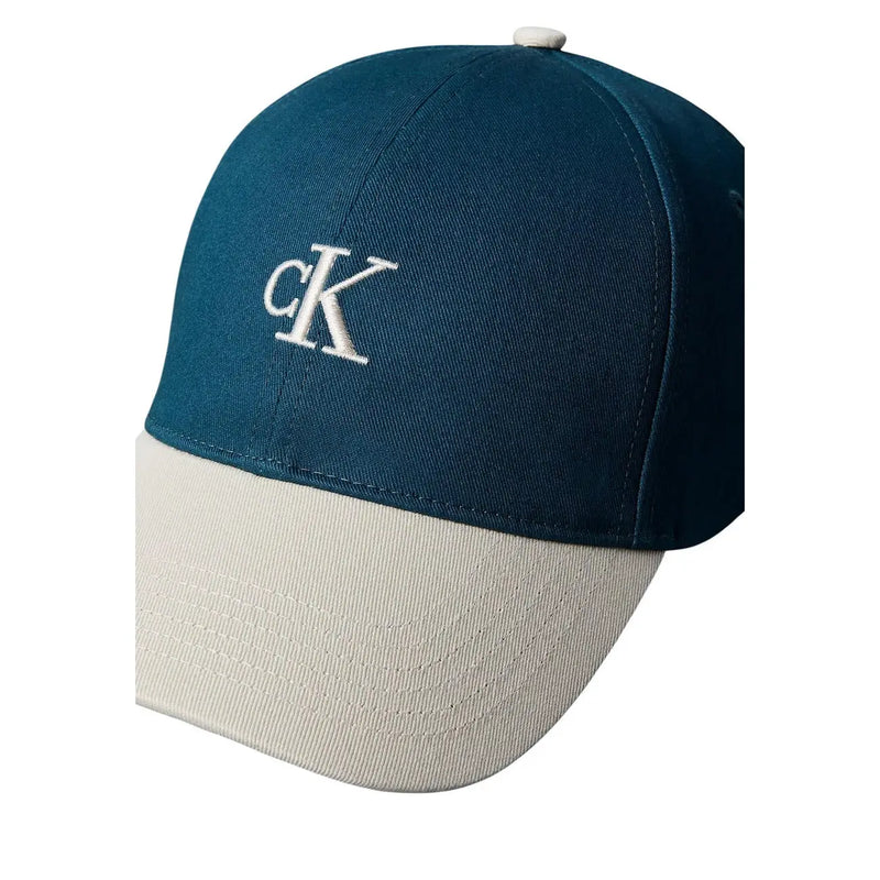 Calvin Klein Herrenkappe, grün-zweifarbig (dunkelblaugrün und cremeweiß), 100 % Baumwolle, mit weißem, gesticktem CK-Logo, Einheitsgröße