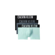Set mit drei Calvin Klein Herrenslips in Schwarz, Grau und Mintgrün mit Markenbund für den Alltag