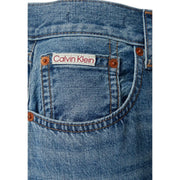 Calvin Klein Damen-Jeans aus blauem Baumwoll-Denim mit weißem Markenetikett und roter Schrift auf der Rückseite