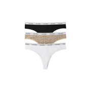 Calvin Klein Dreierpack brasilianische Baumwoll-Tangas für Damen in Schwarz, Beige, Leopardenmuster und Weiß mit Markenbund.