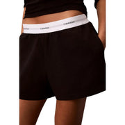 Calvin Klein Damen-Shorts aus Jersey-Baumwolle in Schwarz mit weißem Gummibund und schwarzem Logo-Schriftzug