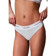 Weißer Calvin Klein Polyester-Tanga mit schwarzem Logoband, das die Rückseite freilegt, für Damenunterwäsche