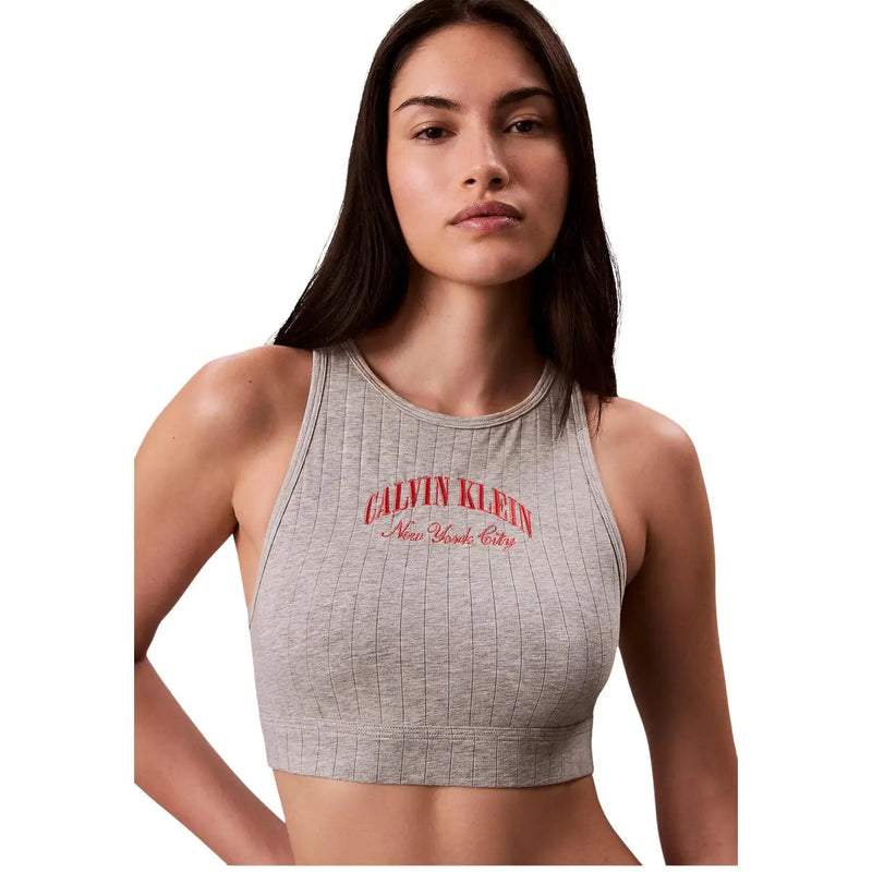 Grau gerippt Calvin Klein New York City Ernte top mit rotem, gesticktem Logo, aus Baumwollmodal für Damen