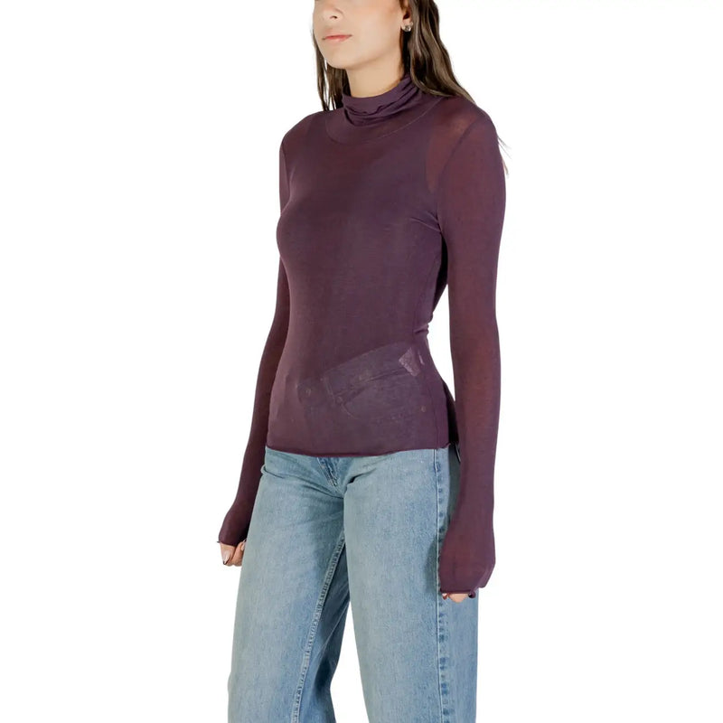 Ein durchsichtiger, tiefvioletter Kaschmir-Rollkragenpullover top mit taillierter Silhouette und langen Ärmeln für Damen