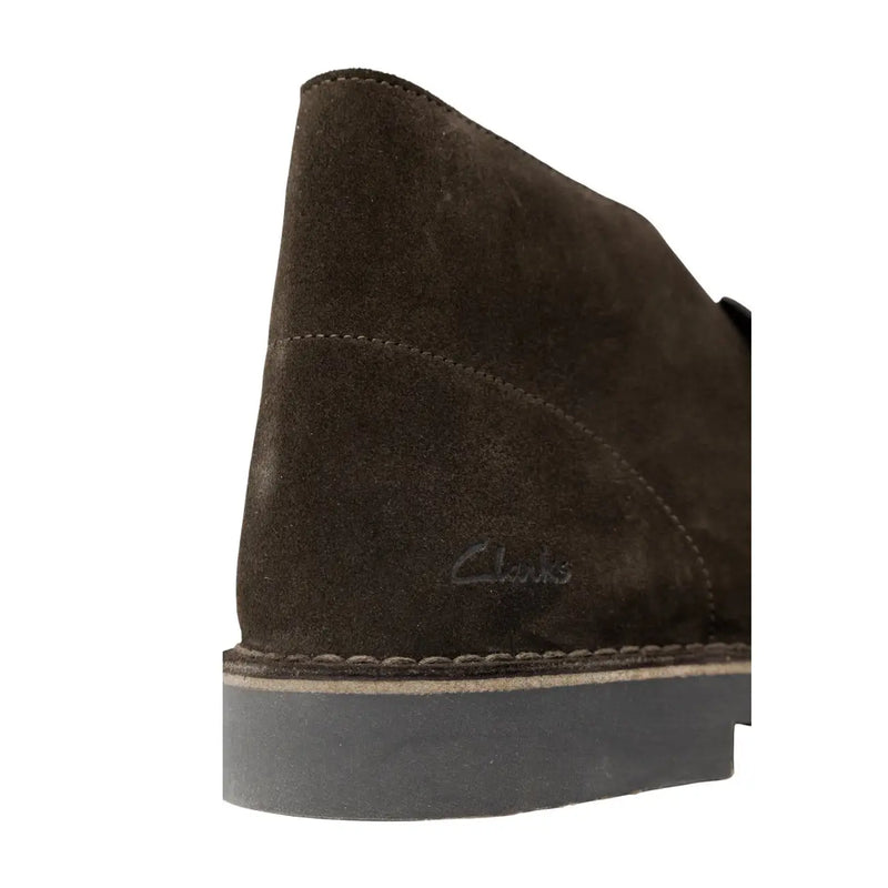 Clarks Herren-Ankle-Boots aus braunem Wildleder mit kontrastierender grauer Gummisohle