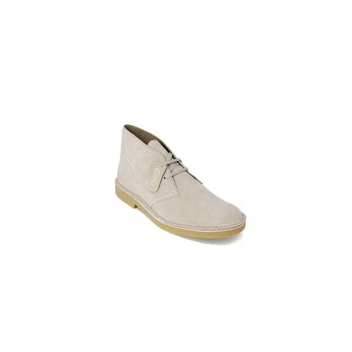 Beige suede clarks desert boot with tan rubber sole and lace-up design in Clarks men lace ups grey synthetic leather size 2.5