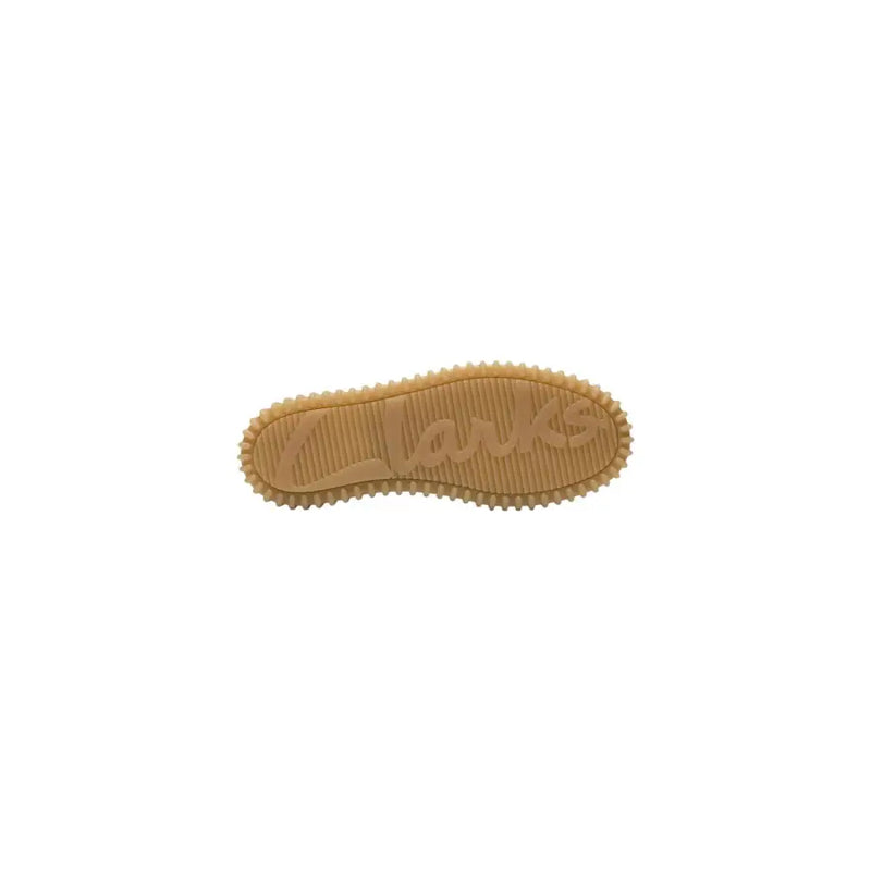 Hellbraune Gummisohle mit strukturierter Oberfläche und geprägtem Clarks-Logo an Clarks Herren-Slippern aus grünem, leichtem Stoff (26186160)