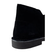 Clarks Herren-Ankle-Boots aus Leder, schwarz, Schnürung, Design mit schwarzem Wildleder, Desert-Boot-Optik, Ziernähten und Gummisohle