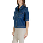 Classic blue short sleeve cotton shirt for women with collar and button-front design in classic denim style