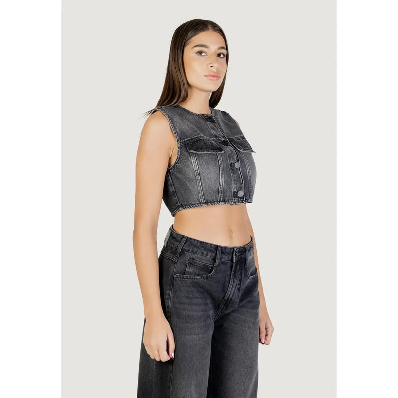 Ärmellose, schwarze Jeansweste von Colcci für Damen mit Knopfverschluss und Vordertaschen für den Alltag