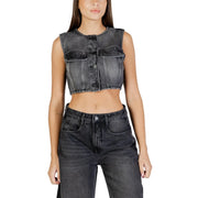 Schwarzes, ärmelloses Cropped-Top aus Denim top mit Knopfleiste vorne und Brusttaschen von Colcci Damen für Freizeitkleidung