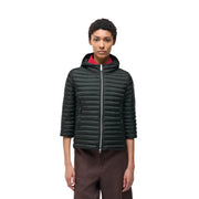 Colmar Originals Damen-Steppjacke aus Nylon in Schwarz mit Kapuze, rotem Innenfutter und silberfarbenen Reißverschlussdetails