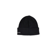Black columbia fisherman beanie with ribbed texture and logo on the front.