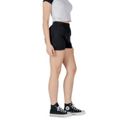 Converse women black cotton fleece shorts with elastic waistband and side pockets for athletic use