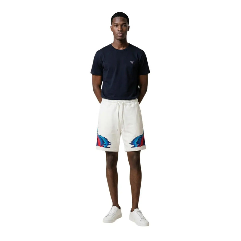 Baumwollshorts von County Of Milan für Herren in Weiß mit blauen und roten Flügelmotiven und elastischem Bund, Vorderansicht