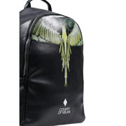Schwarzer Rucksack aus Kunstleder mit grünem und silbernem Flügelmotiv und aufgesticktem Logo des Landkreises Mailand.