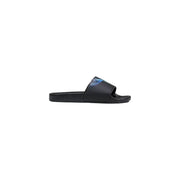 Schwarze Herren-Sandalen von County of Milan aus Synthetik mit leuchtend blau-violettem Flügelmotiv am Riemen