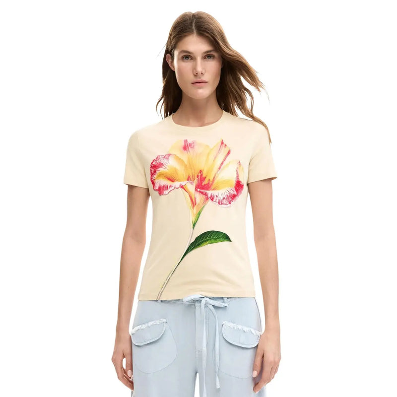 Cream-colored short-sleeved cotton t shirt with vibrant yellow and pink lily print by Desigual women beige floral collection